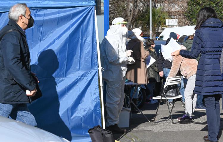 Covid, l’Ordine dei medici esprime preoccupazione per la salita dei ricoveri negli ospedali