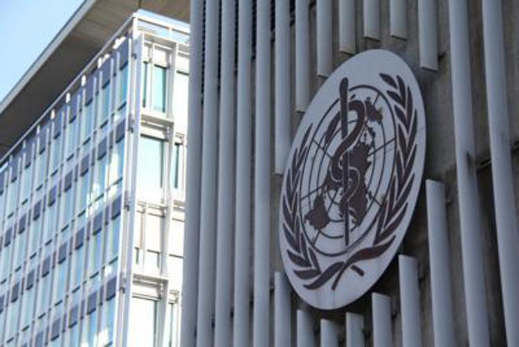 Covid, per l’Oms: con le nuove varianti è possibile il rischio ‘di fuga immunitaria’