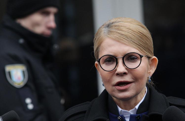 Guerra in Ucraina, parla l’ex premier Tymoshenko: “I missili russi su Leopoli diretti contro il mondo intero è il messaggio che Putin vi sta mandando”