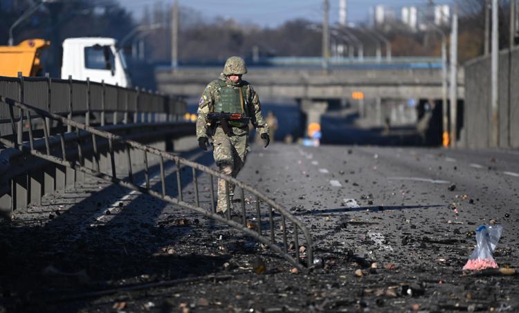 Guerra in Ucraina, per gli analisti occidentali le prossime 48 ore saranno decisive per capire se l’offensiva russa sarà una svolta per il conflitto