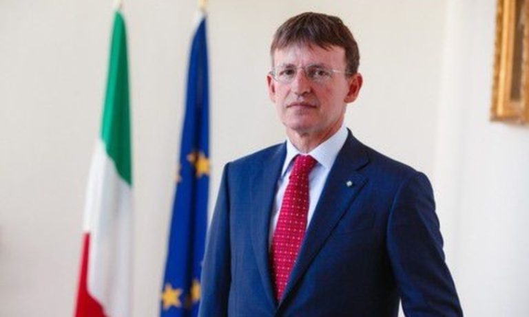 Guerra in Ucraina, parla l’ambasciatore Zazo: “L’Italia ha il dovere di credere nellansoluzione diplomatica”