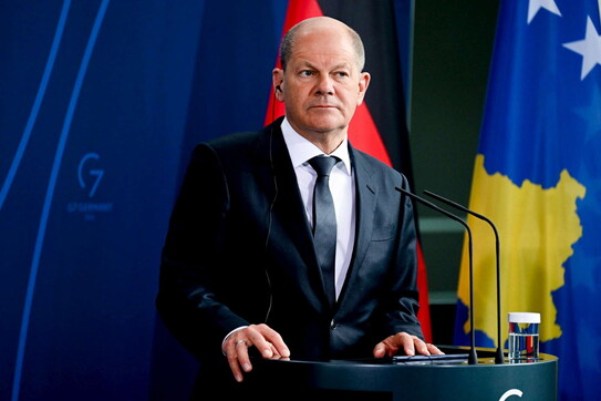 Guerra in Ucraina, per il cancelliere tedesco Scholz: “Putin non deve vincere la sua guerra contro l’Ucraina e non vincerà”