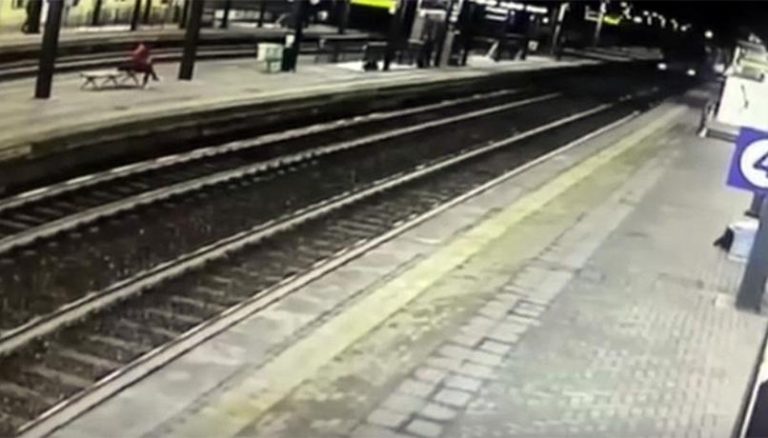 Grammichele (Catania), fermati sei minorenni che avevano tentano di far deragliare un treno
