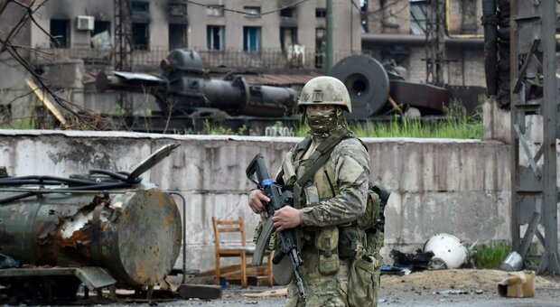 Guerra in Ucraina, bombe sul Donbass: morti venti civili