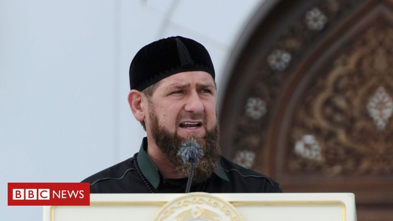Il leader della Cecenia Kadyrov, ha annunciato l’invio di un gruppo di 600 volontari per partecipare alla guerra in Ucraina