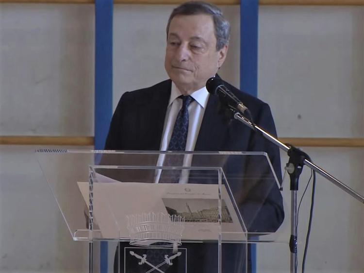 Guerra in Ucraina, parla Draghi: “Ho proposto a Putin la pace ma ho trovato un muro”