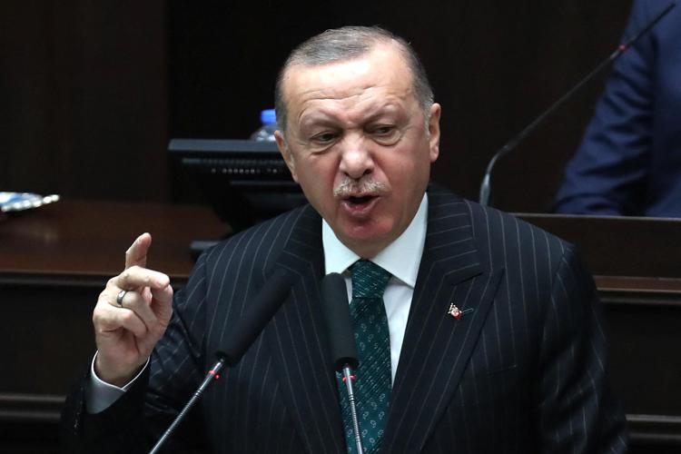 Crisi energetica, parla il premier Erdogan: “Per l’Europa sarà un inverno problematico”