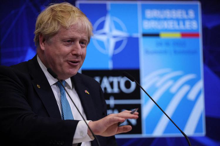 Il premier inglese Boris Johnson si collega con il parlamento di Kiev: “l’Ucraina vincerà, l’Ucraina sarà libera”