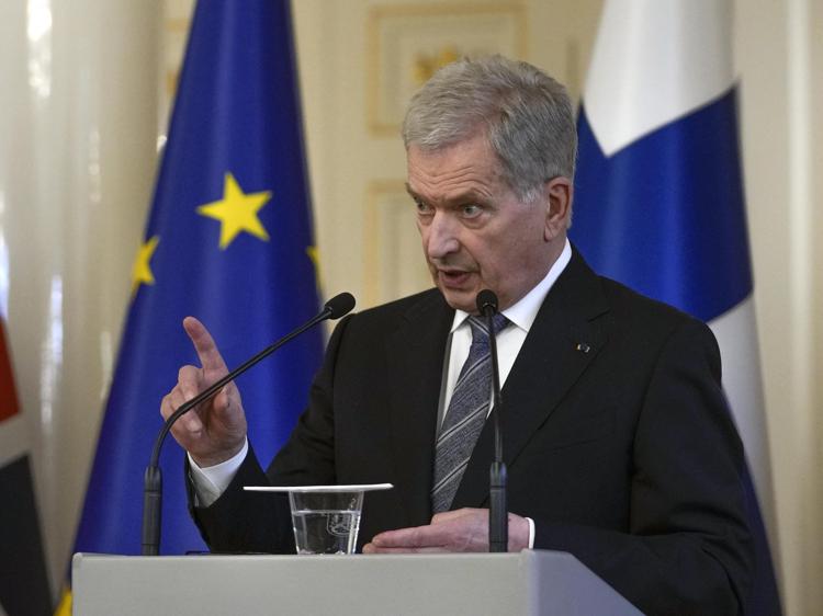 La Finlandia accelera l’adesione alla Nato: “Senza nessun indugio”