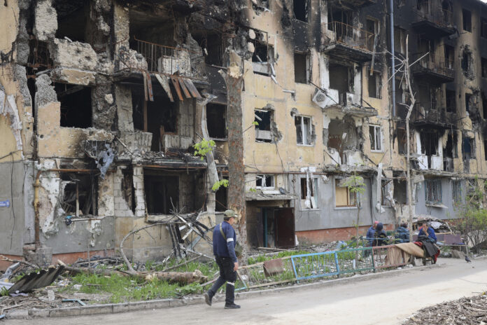Guerra in Ucraina, in quattro mesi danneggiate oltre 225mila abitazioni