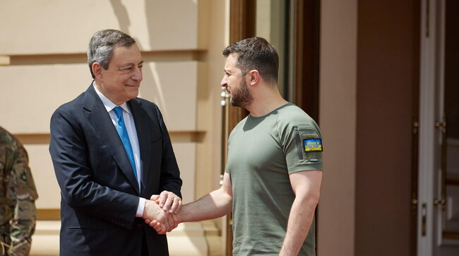 Il premier Draghi a Zelensky “Il messaggio più importante della nostra visita è che l’Italia vuole l’Ucraina nell’Ue”