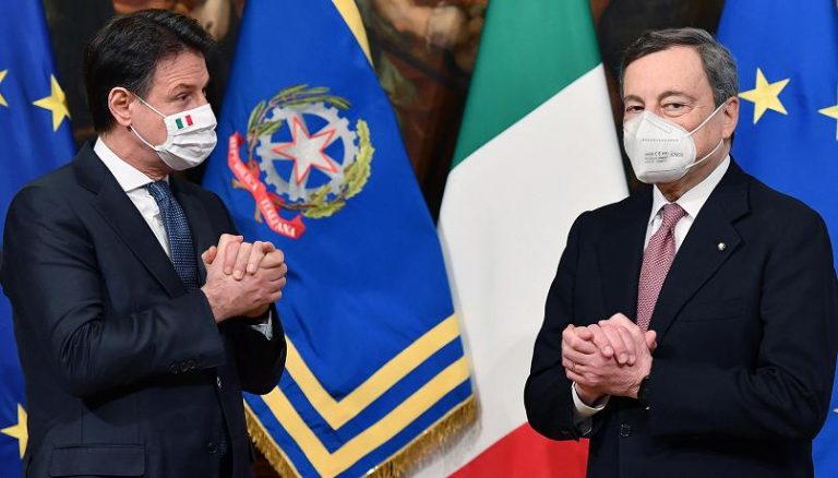 Governo, lo scontro Draghi-Conte: il leader M5S sarebbe tentato dall’appoggio esterno all’esecutivo