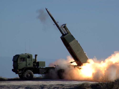 Usa: nuovo pacchetto di aiuti militari all’Ucraina per 550 milioni di dollari tra cui i missili Himars