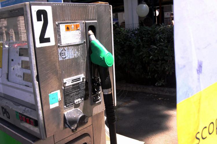 Ancora interventi al rialzo sulla rete carburanti con i prezzi della benzina in salita