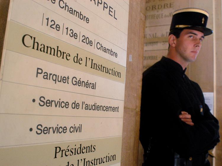 La Francia nega l’estradizione dei dieci ex Br arrestati nell’ambito dell’operazione “Ombre rosse” dell’aprile 2021