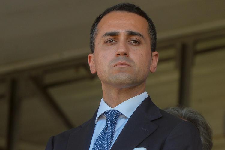 Insieme per il futuro, parla Di Maio: “L’Italia in questo momento ha bisogno di serietà, stabilità e sicurezza e per farlo bisogna mettere da parte gli interessi di partito”