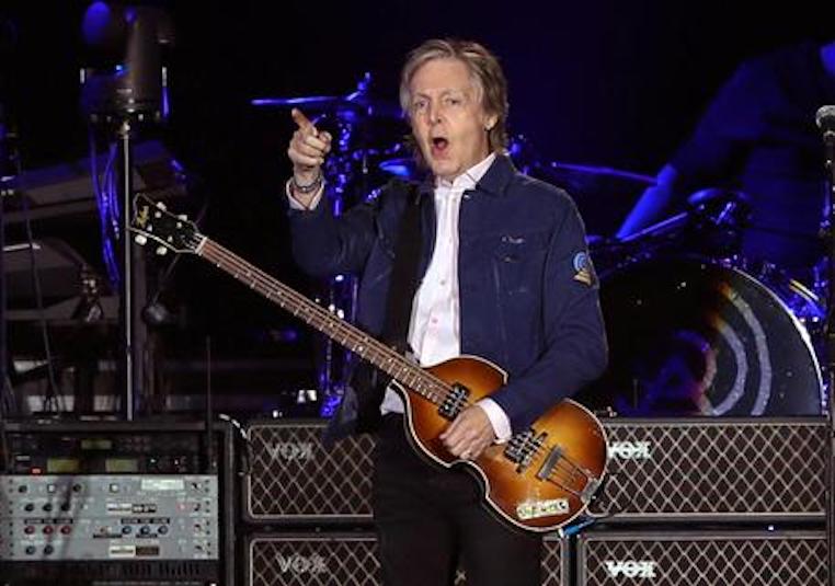 Musica, l’ex Beatles Paul McCartney spegne oggi 80 candeline: Una vita per la musica