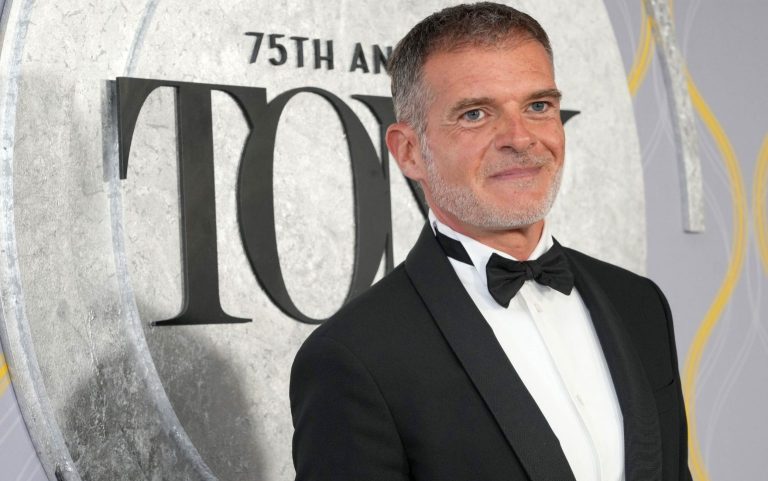 Grande soddisfazione per l’arte italiana grazie a Stefano Massini vincitore  del Tony Award, gli Oscar del teatro e del musical di Broadway