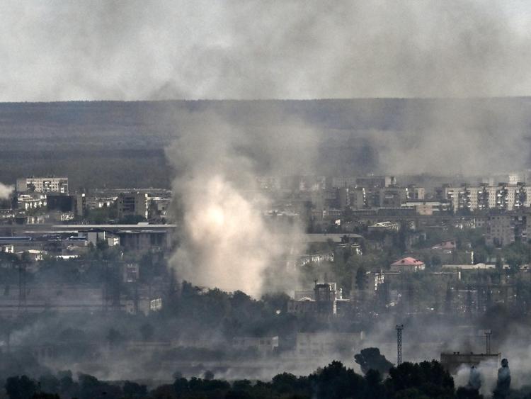 Guerra in Ucraina, bombardati due ospedali a Severodonetsk e a Rubizhne nel Donbass