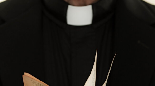 Aversa (Caserta), offerta troppo bassa lite tra un sacerdote e un parrocchiano