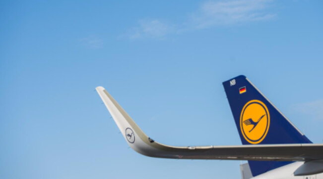 Lufthansa cancella altri 2.000 voli nel corso dell’estate fino alla fine di agosto