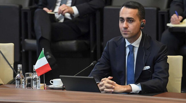 Governo, parla Luigi Di Maio: “In questa fase storica se l’esecutivo cade non so a quanto può arrivare lo spread”