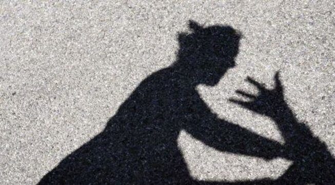 Uno stupro di gruppo in riva al Lago Maggiore a Stresa, in Piemonte: la denuncia arriva da una ragazza di 20 anni