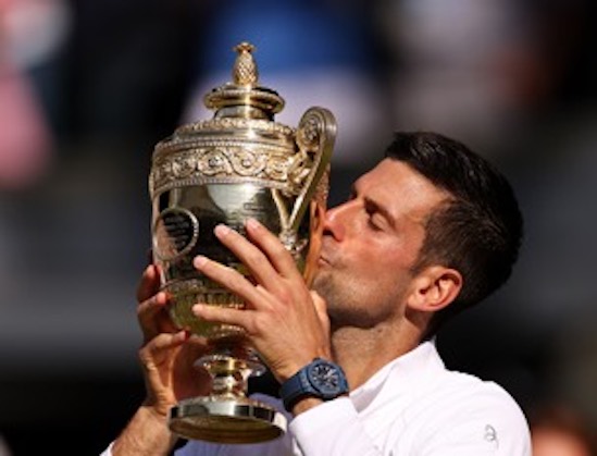 Tennis, Novak Djokovic vince per la settima volta il torneo di Wimbledon