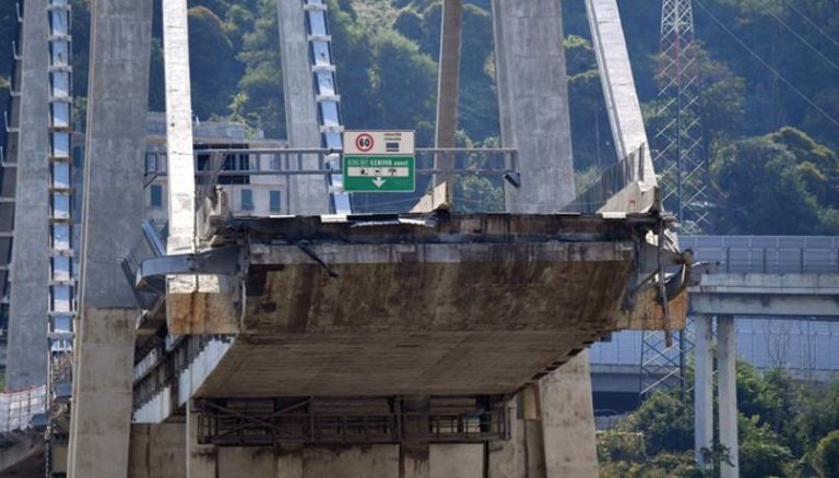 Genova, Inizia oggi il maxi processo per la tragedia del ponte Morandi: 59 imputati alla sbarra