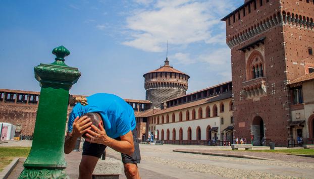 Il grande caldo: oggi 10 città in arancione, Milano e Firenze le più calde