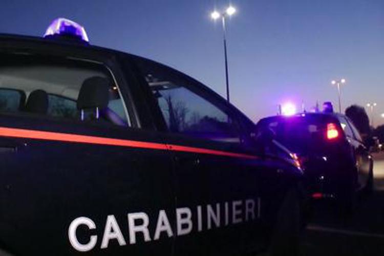 Moricone (Roma), minaccia la ex fidanzata con un coltello: 36enne arrestato dai carabinieri