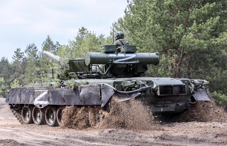 Guerra in Ucraina, le perdite russe: 35.750 soldati, 1.577 carri armati, 3.736 mezzi corazzati, 217 aerei, 186 elicotteri e 14 navi