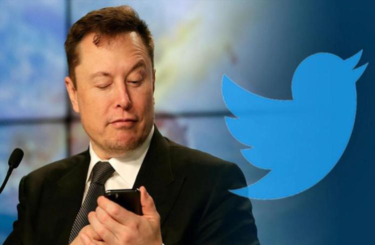 Elon Musk rinuncia all’acquisto di Twitter. L’ira del social: “Gli faremo causa”