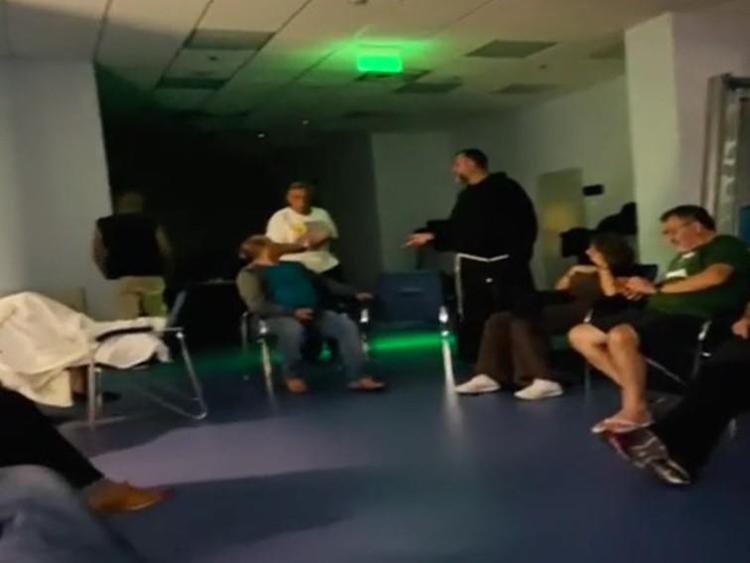 Ucraina, sessanta italiani sono bloccati in un rifugio di Kiev dell’hotel Rus