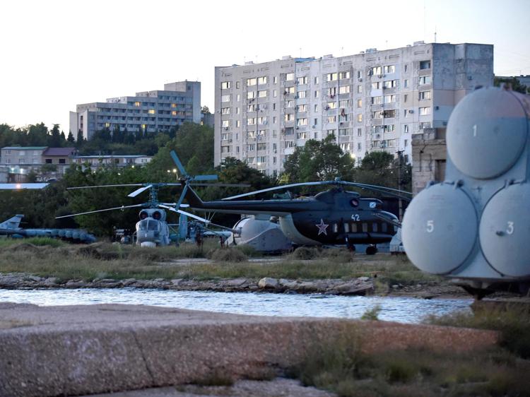 Guerra in Ucraina, Kiev colpisce con un drone armato il quartier generale della Marina russa a Sebastopoli