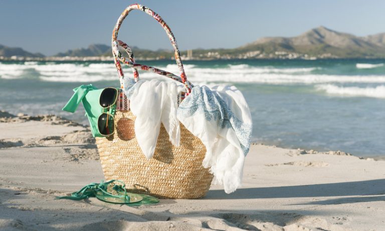 Vacanze 2022, affittare un appartamento per trascorrere le ferie costa di più (+4,8%)