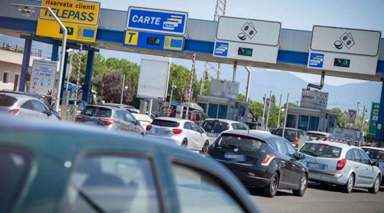 Estate, tra oggi e domani al via il primo controesodo delle vacanze