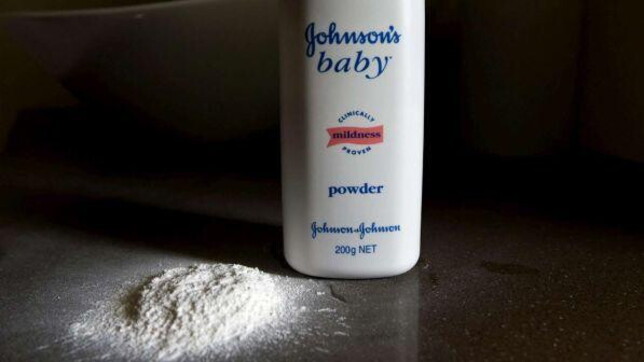 Usa, Johnson & Johnson ritira dal mercato il suo talco: è cancerogeno alle ovaie