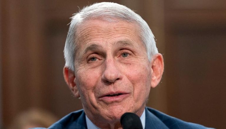 Usa, l’immunologo Anthony Fauci in dicembre lascerà la Casa Bianca