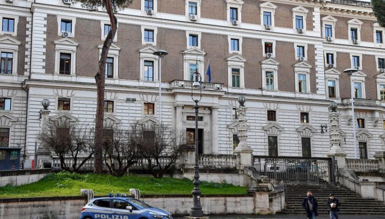 Drammatico rapporto del Viminale: in un anno sono state uccise in Italia 125 donne