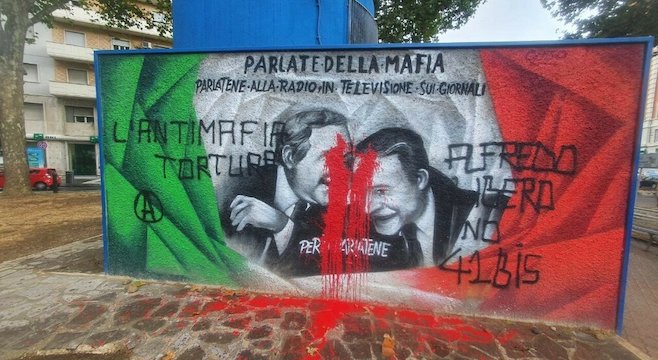 Roma, vandalizzato il murale dedicato alla memoria dei giudici Falcone e Borsellino nei giardini di piazza Bologna