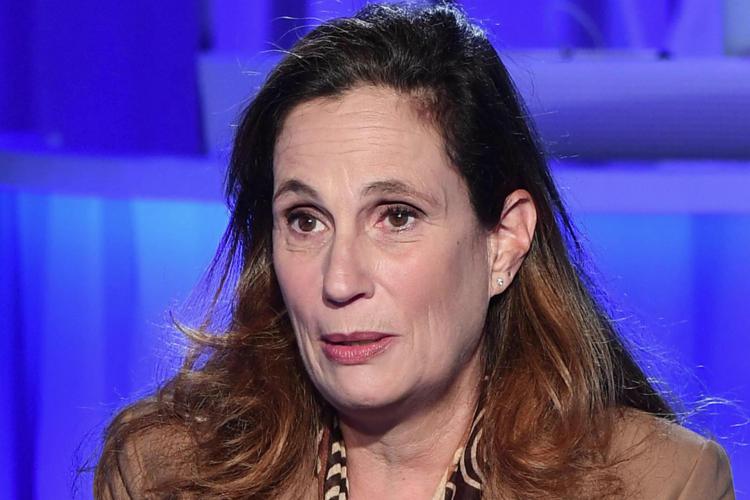 Roma, lo sfogo della virologa Ilaria Capua: “Sono nella Capitale dal 6 agosto e da allora non hanno mai ritirato i rifiuti del condominio”