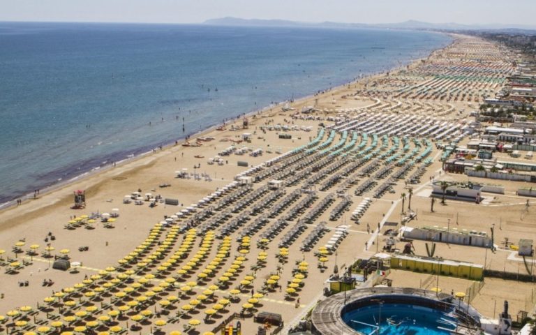 Vacanze, in partenza 27 milioni di italiani: è la stessa cifra del 2019