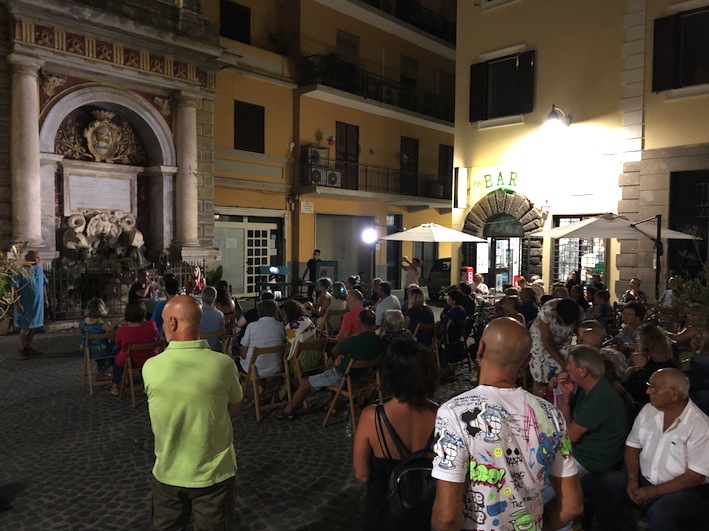 Nuova presentazione al Caffè & Libreria “Il Rifugio degli Elfi”