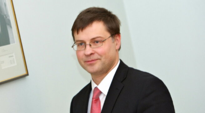 Ue, parla Dombrovskis: “L’Italia non ridiscuta il Pnrr, rischierebbe di perdere i fondi”