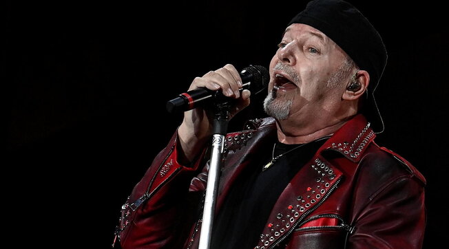 “Diamanti dei vipo”, l’ira di Vasco Rossi: “Io truffato per 2,5 milioni di euro”