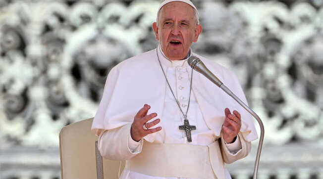 Il nuovo monito del Papa: “In Ucraina è in atto la terza guerra mondiale”