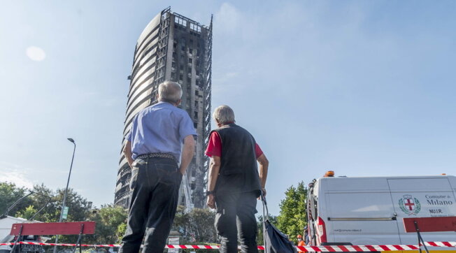 Milano, incendio della Torre dei Moro, richiesta di rinvio a giudizio per 18 persone