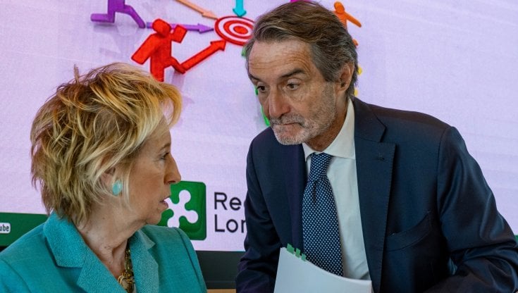 Lombardia, scontro totale tra la Moratti (che si candidati alle regionali) e Fontana: “O con noi o contro di noi”
