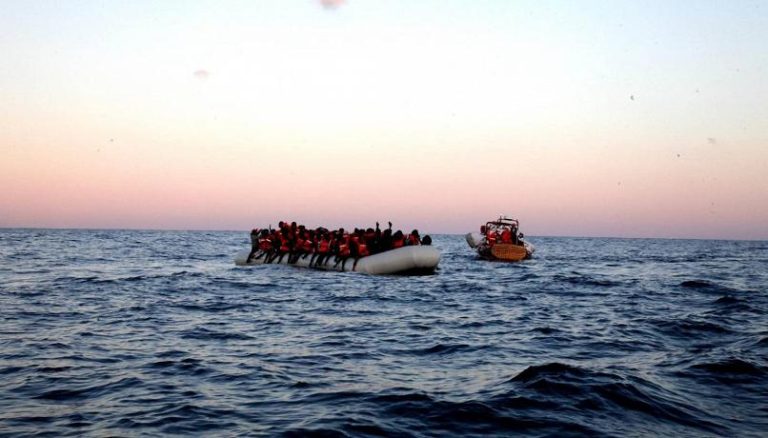 Potrebbero essere oltre 100 i morti nel naufragio di un barcone avvenuto tra le coste libanese e siriana